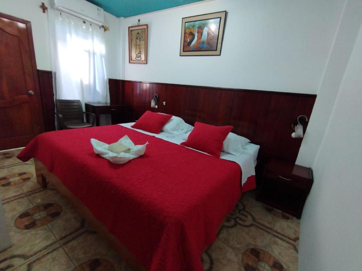Hostal Brisas Del Mar ปวยร์โต วิลยามิล ภายนอก รูปภาพ