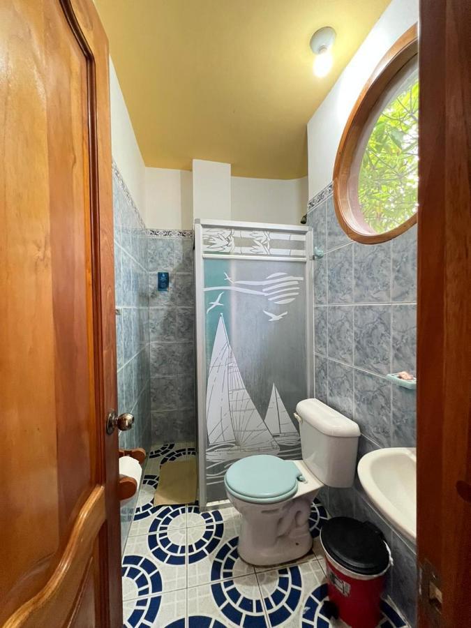 Hostal Brisas Del Mar ปวยร์โต วิลยามิล ภายนอก รูปภาพ